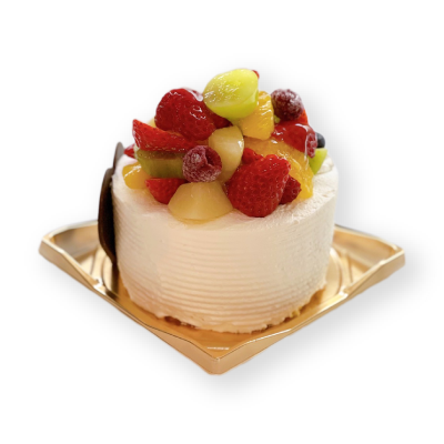 フルーツの生クリームデコレーション